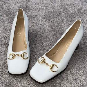 GUCCI Gold Tone Horsebit White Leather Pumps 36.5C